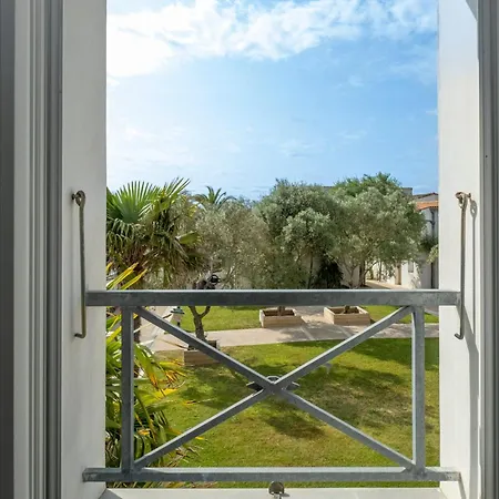 Les Minutias Village La Couarde-sur-Mer