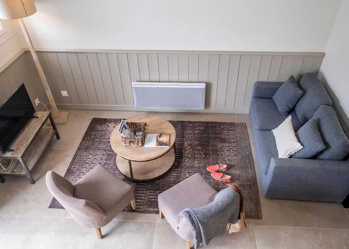 Les Minutias Village Holiday home