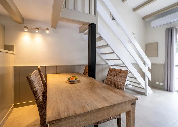 Les Minutias Village * La Couarde-sur-Mer